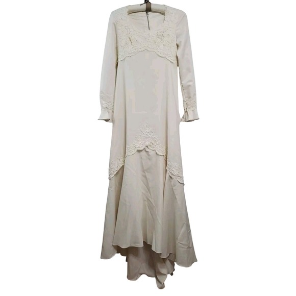 Vintage Lace 60s 70s Wedding Dress W/ Petticoat Train Made In USA Union Made - Picture 1 of 16
